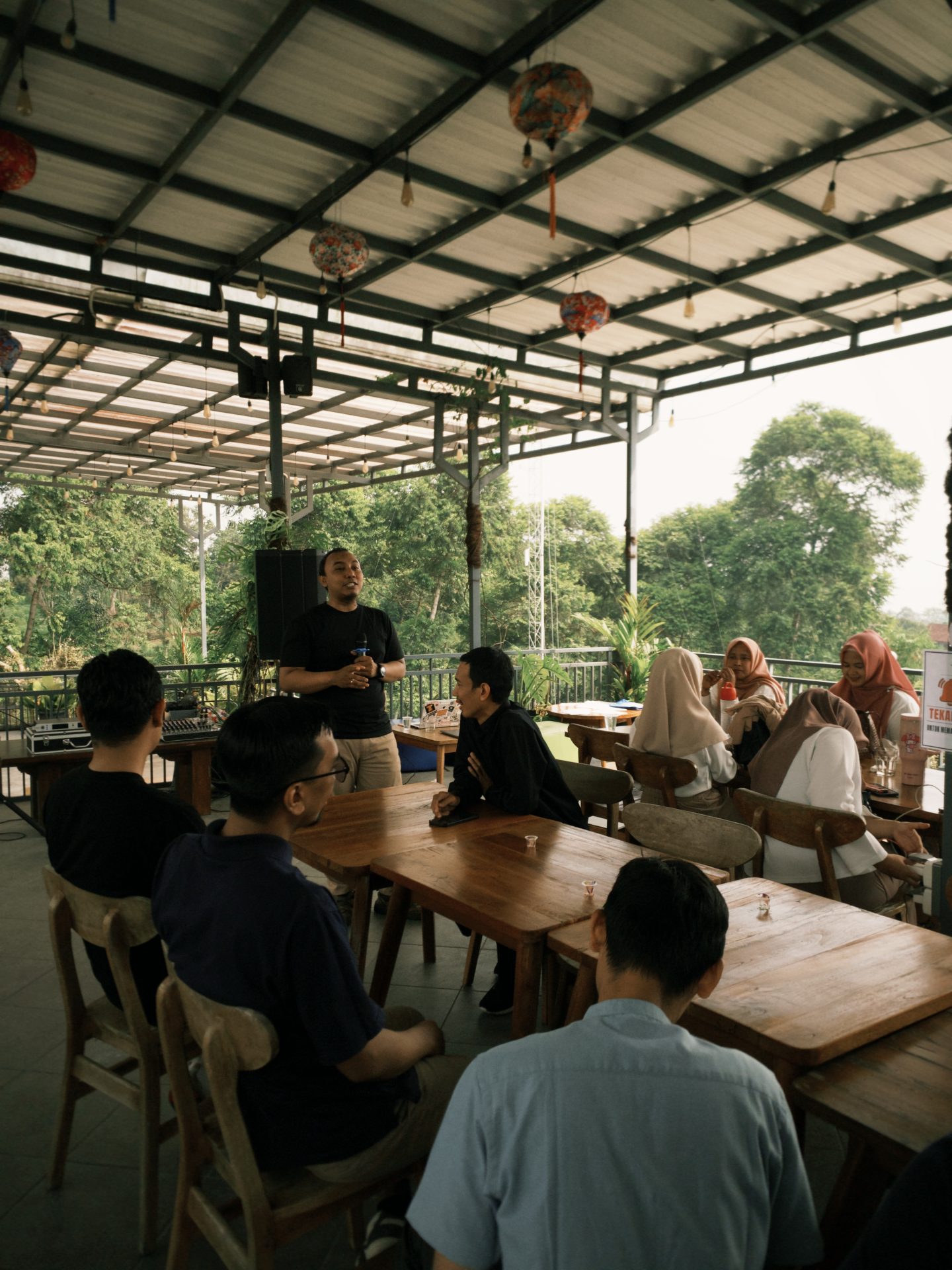 Gathering Sekelikmedia "together we grow"